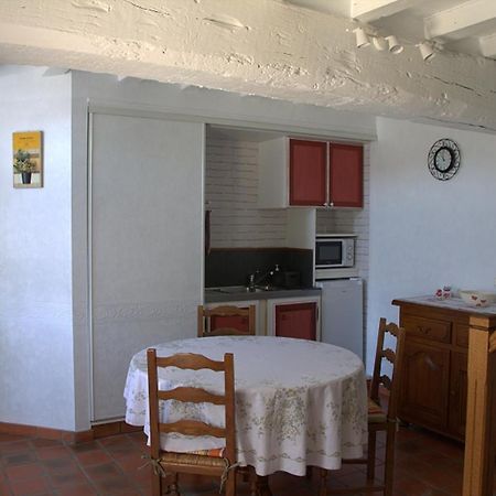 Saint-Ouen-Des-Toits Chambre D Hote La Roussiere المظهر الخارجي الصورة